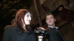 Lilith la rouquine cherche de la bite en plein Paris